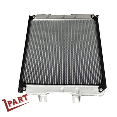 Verkoelingsonderdelen voor vorkheftrucks Goed gepresenteerde aluminium radiator QJ305-333000-000